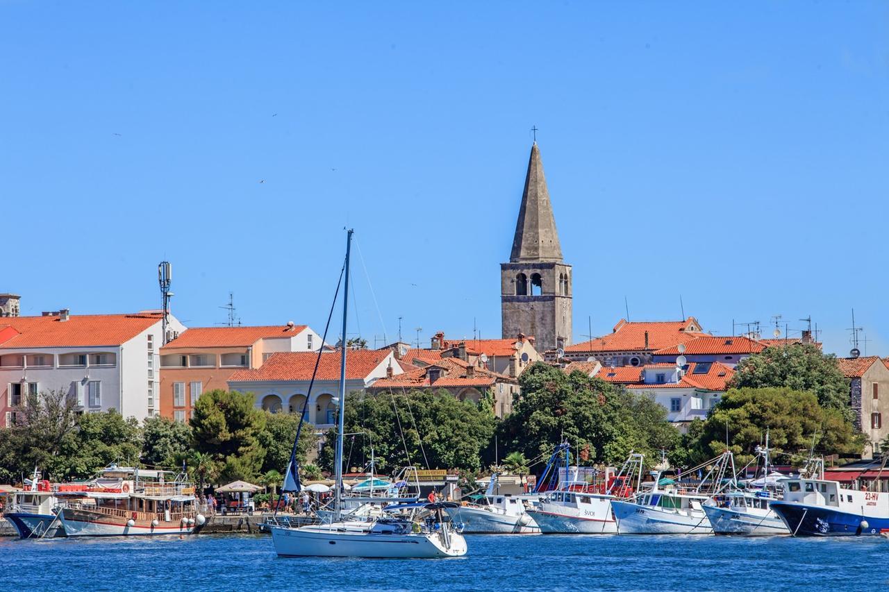 App. Fiorela Hotel Porec Ngoại thất bức ảnh